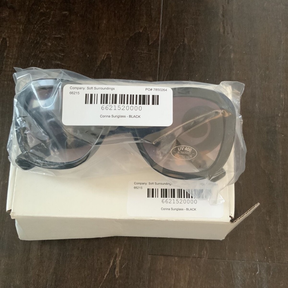 Soft Surrounding Black Corina Sunglasses UV 400 Ultraviolet Protection - NEW